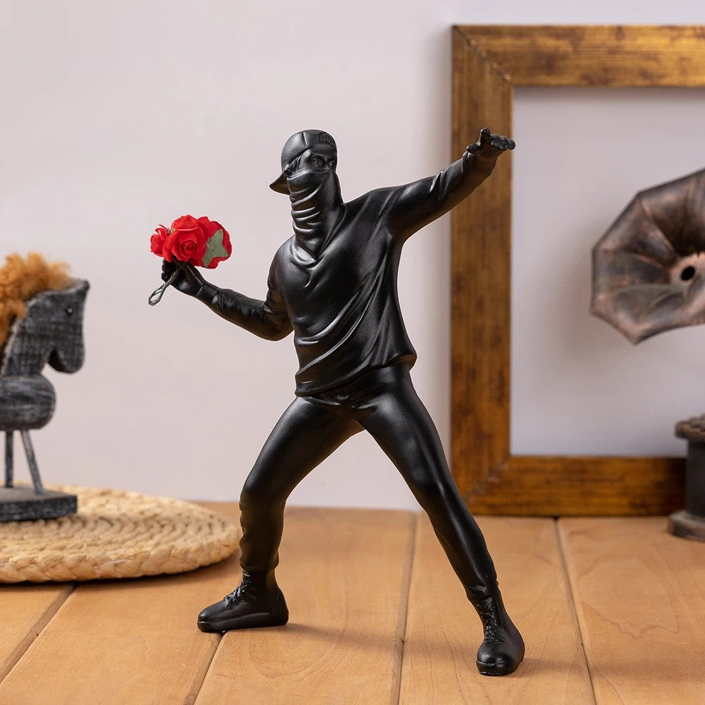 Modern Flower Thrower Sculpture - Best Home Decor Figurine